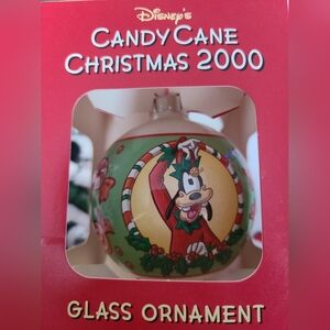 2000 Mickey and Friends ornament